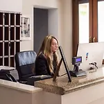 Hotel Western Arya 3*