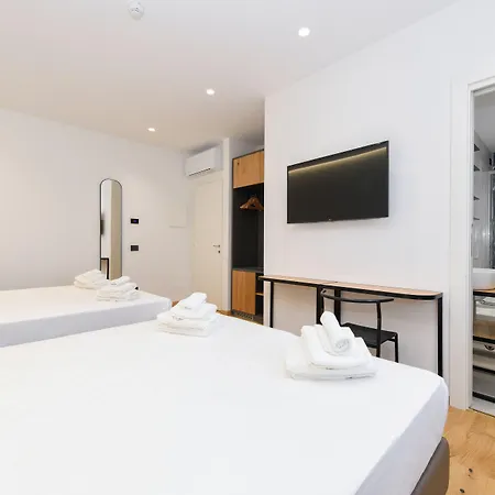Hotel Western Arya 3*